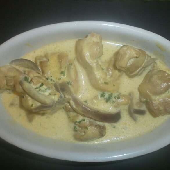 Poulet au lait de coco et curry